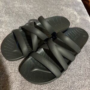 CROCS Black Textured Sandals